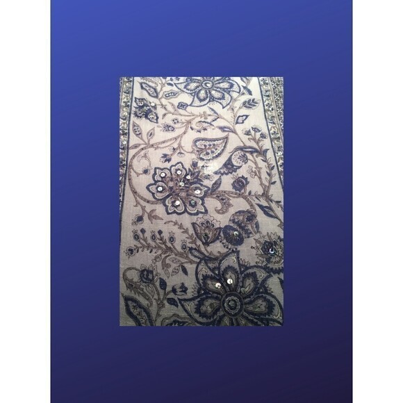 UNBRANDED Shawl Wrap Scarf, 3” Knotted Fringe, BLUE/GRAY FLORAL, Pre-owned, EUC - Picture 6 of 9